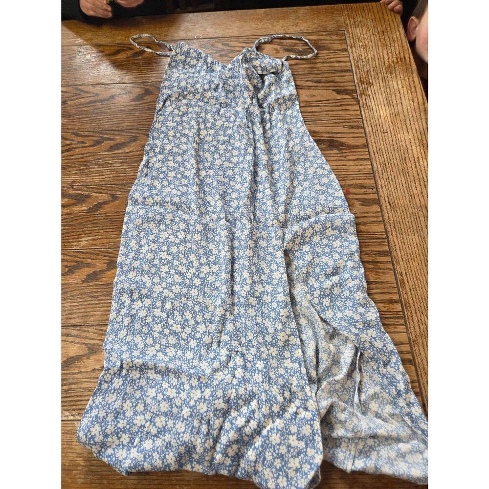 Reformation crimin midii dress in Azzuro blue Ditzy floral sz 4